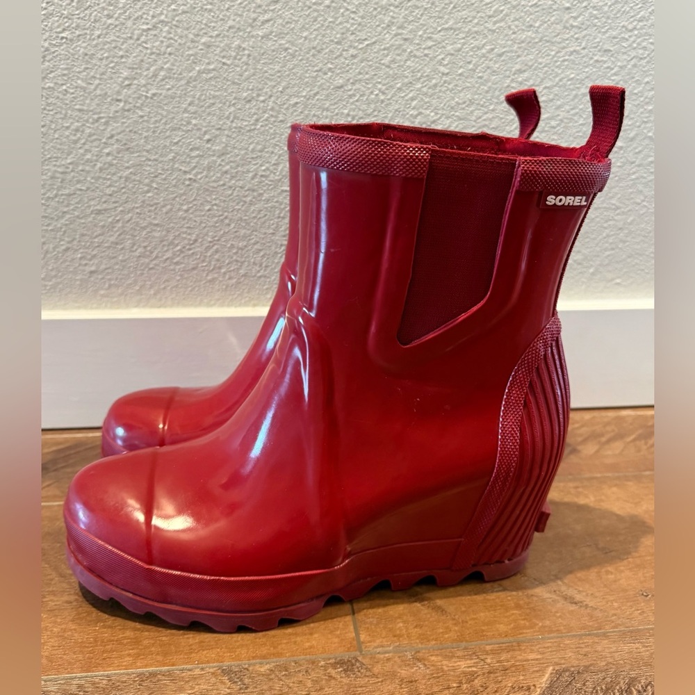 Sorel Women's Cherry Red Rain Boots